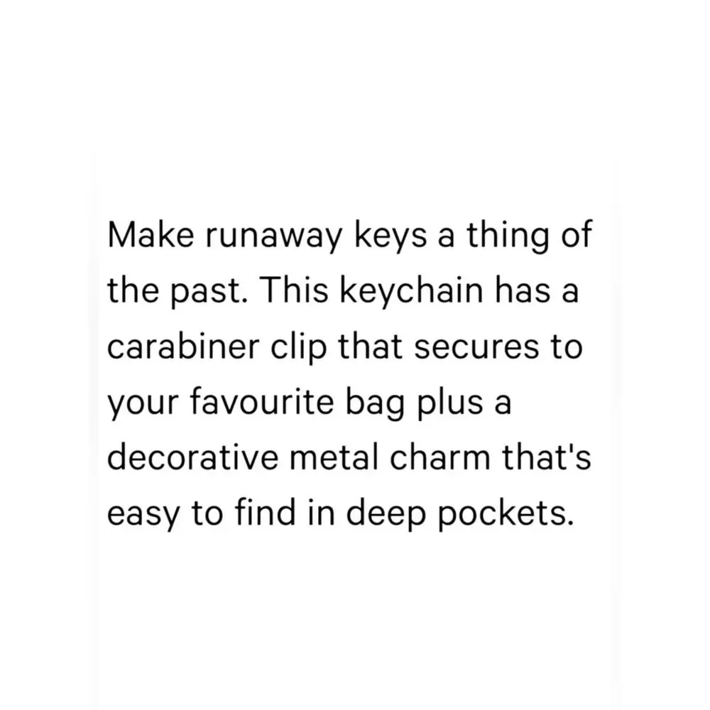 Everywhere Belt Bag Key Charm Black/Silver